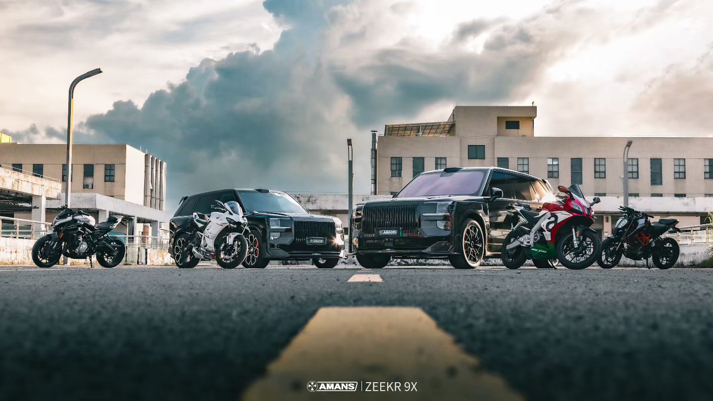 ZEEKR 9X convoy